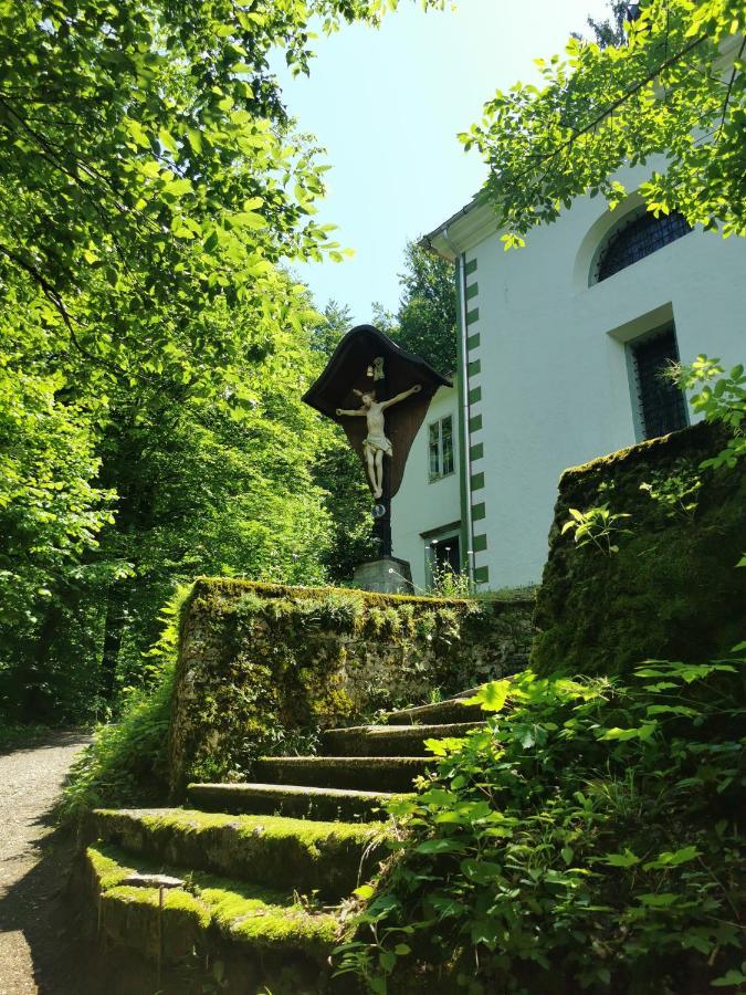 Bajta Kroparica Экстерьер фото